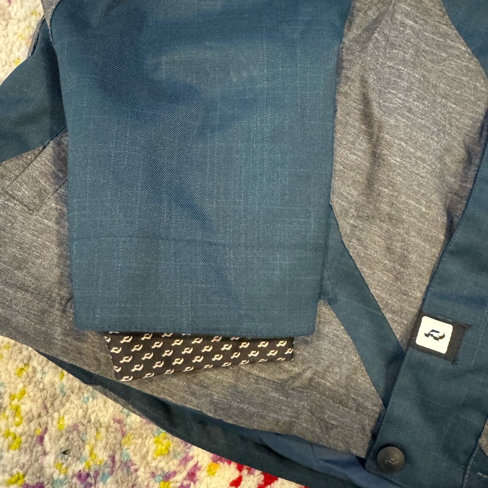 Men's Ride Snowboard Jacket - Picture 6 of 13